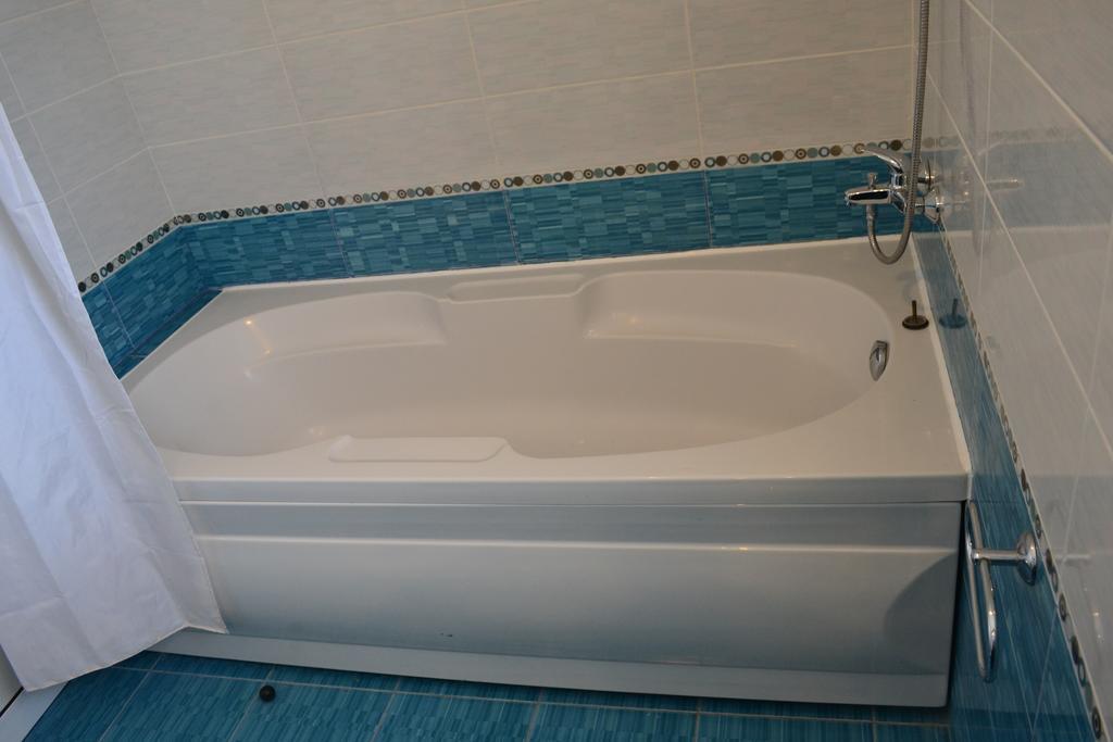 בלצ'יק Family Hotel Magnolia חדר תמונה