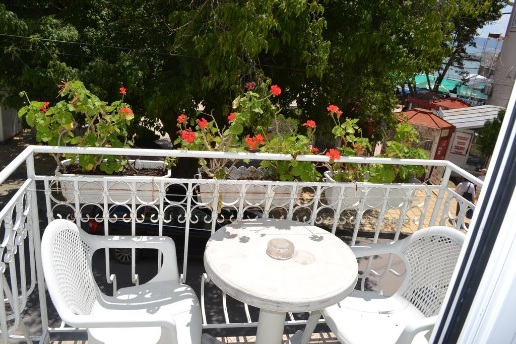 בלצ'יק Family Hotel Magnolia חדר תמונה