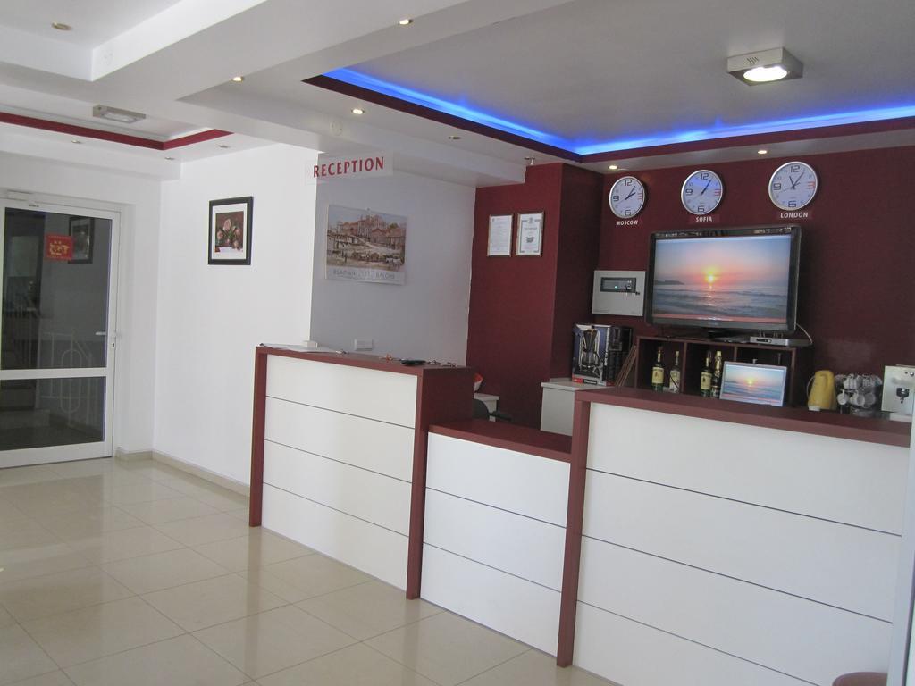 בלצ'יק Family Hotel Magnolia מראה חיצוני תמונה