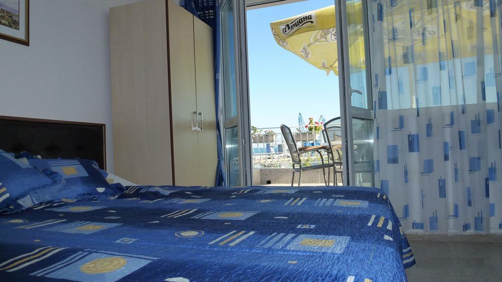 בלצ'יק Family Hotel Magnolia חדר תמונה